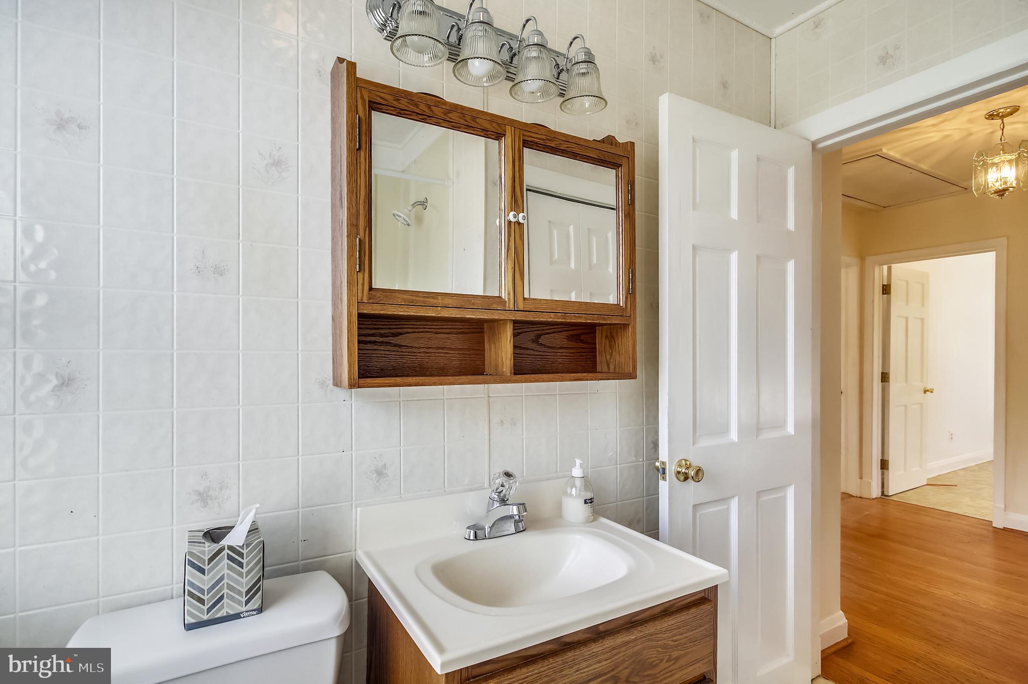 2813 Chesley Avenue Baltimore, MD 21234 - Photo 5 of 19 View if Main Bath on BR LL