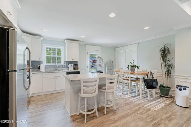 $2,200 | 585 Mission Road, Southport, NC 28461