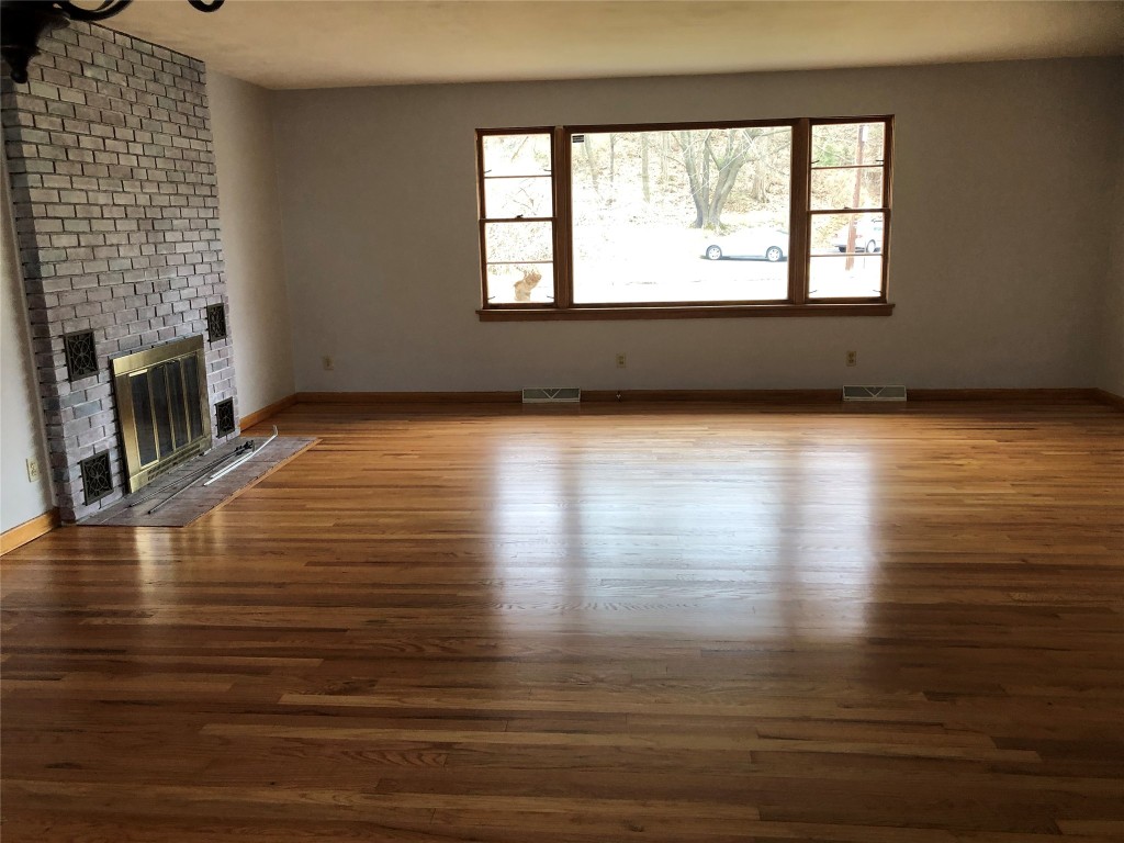 39 Allendale Road Binghamton, NY 13903 - Photo 3 of 24 Gallery Image 3