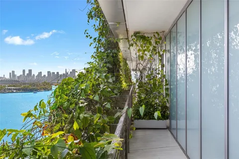 $8,000,000 | 1300 Monad Terrace, Unit 11E, Miami Beach, FL 33139