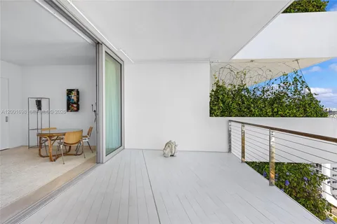 $8,000,000 | 1300 Monad Terrace, Unit 11E, Miami Beach, FL 33139