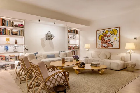 $8,000,000 | 1300 Monad Terrace, Unit 11E, Miami Beach, FL 33139