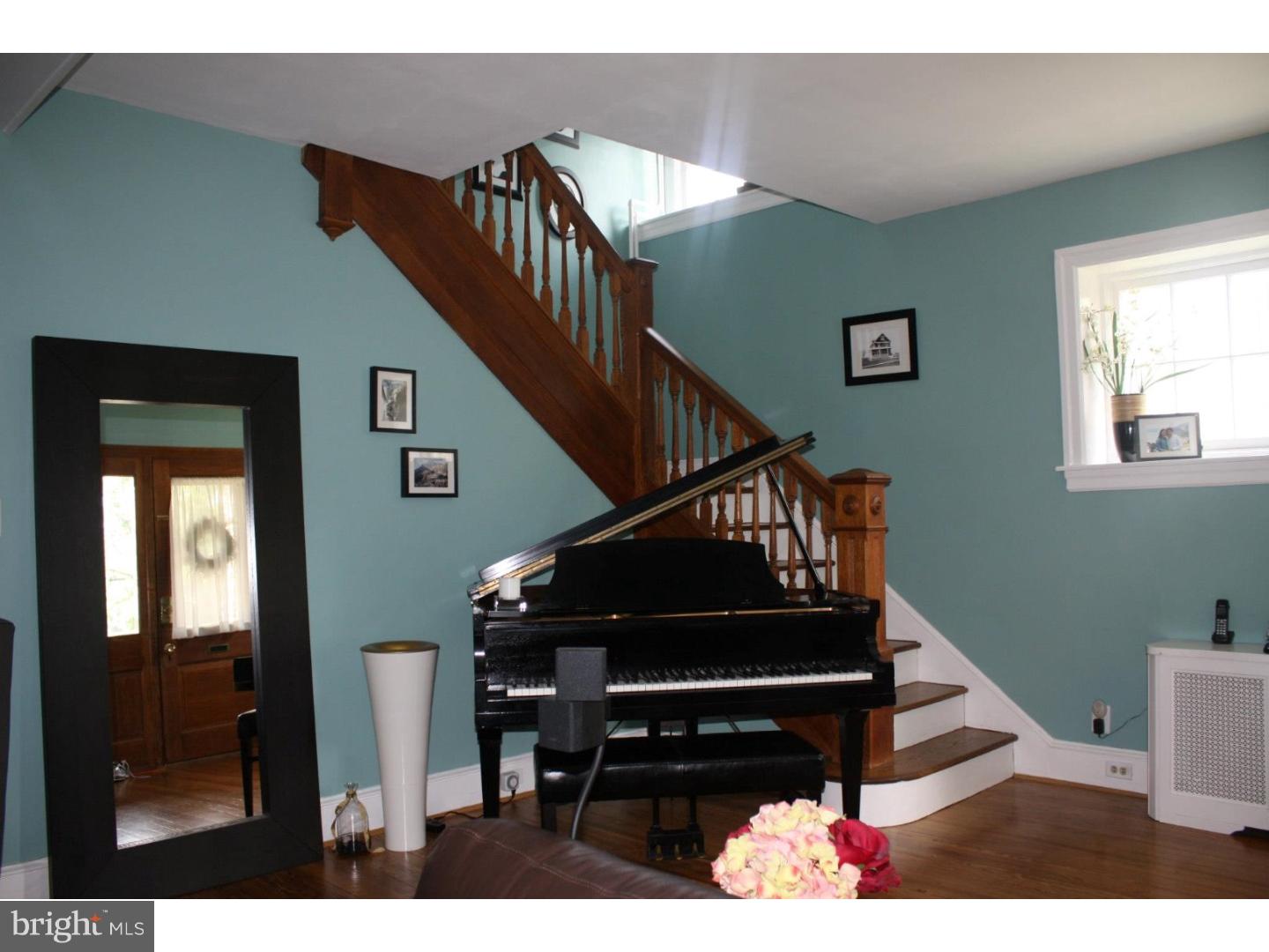 1104 Edgewood Road Havertown, PA 19083 - Photo 8 of 25