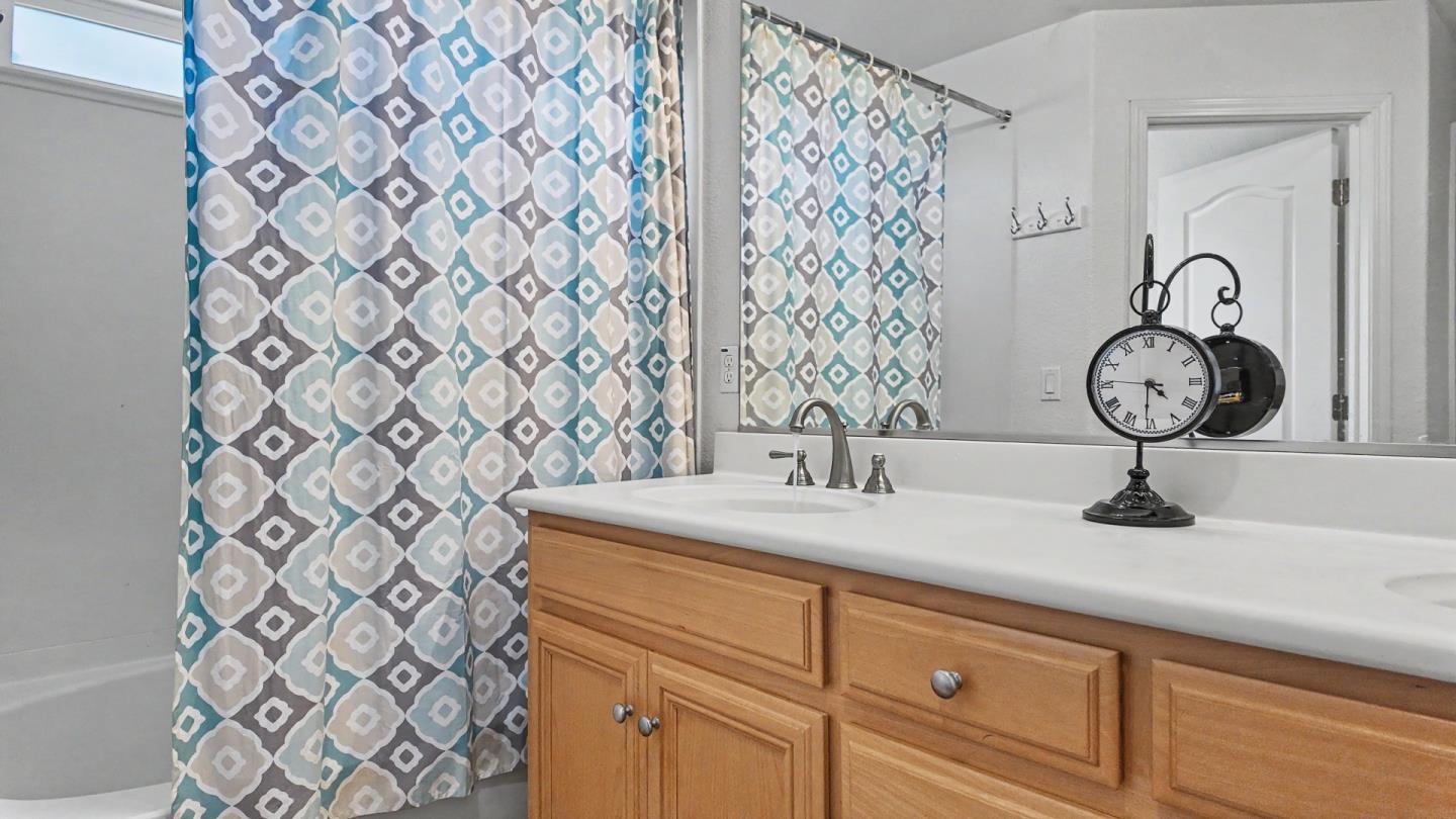 5006 Ridgefield Circle Fairfield, CA 94534 - Photo 7 of 8