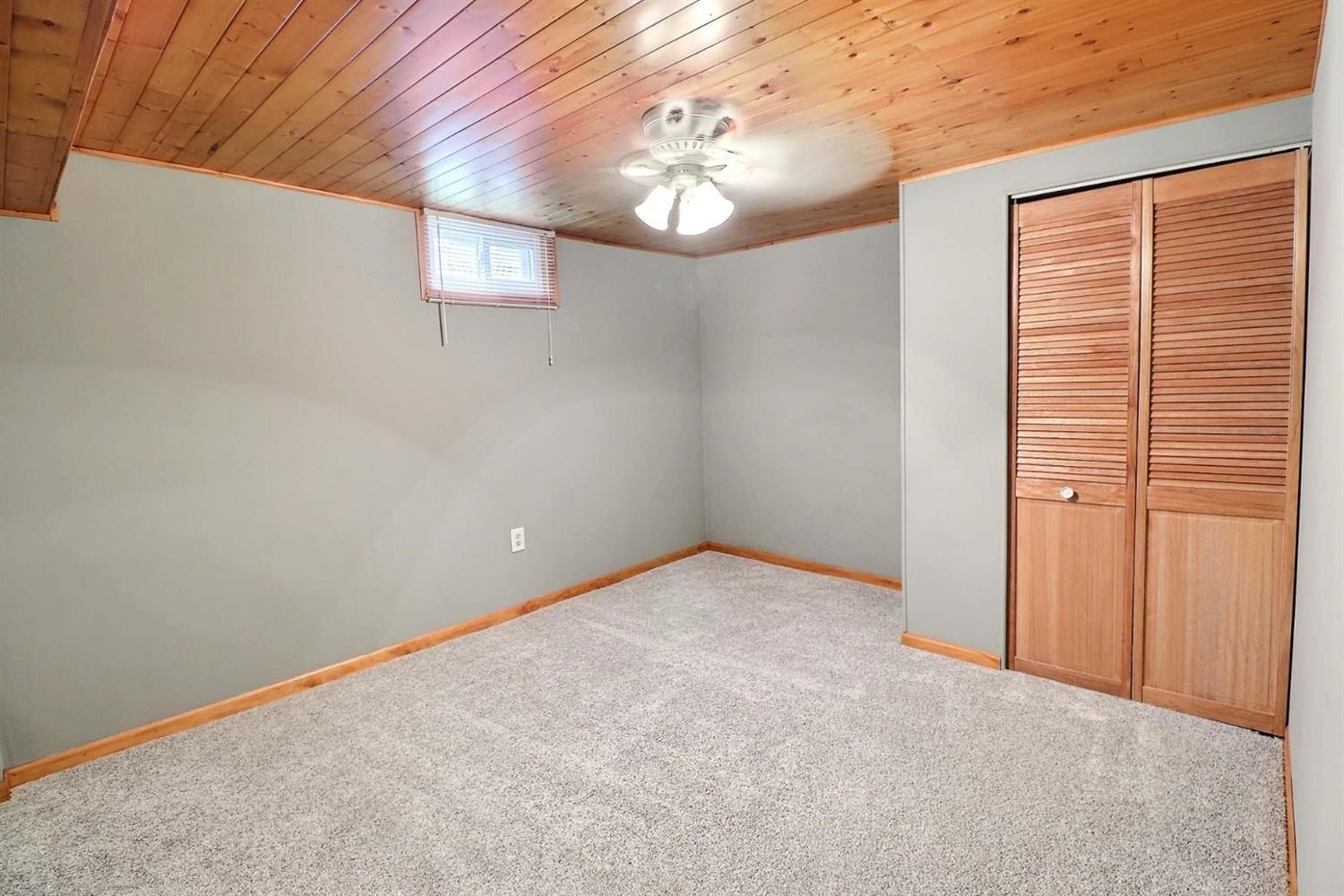 10702 Porter Street Crown Point, IN 46307 - Photo 11 of 30 1500x1000