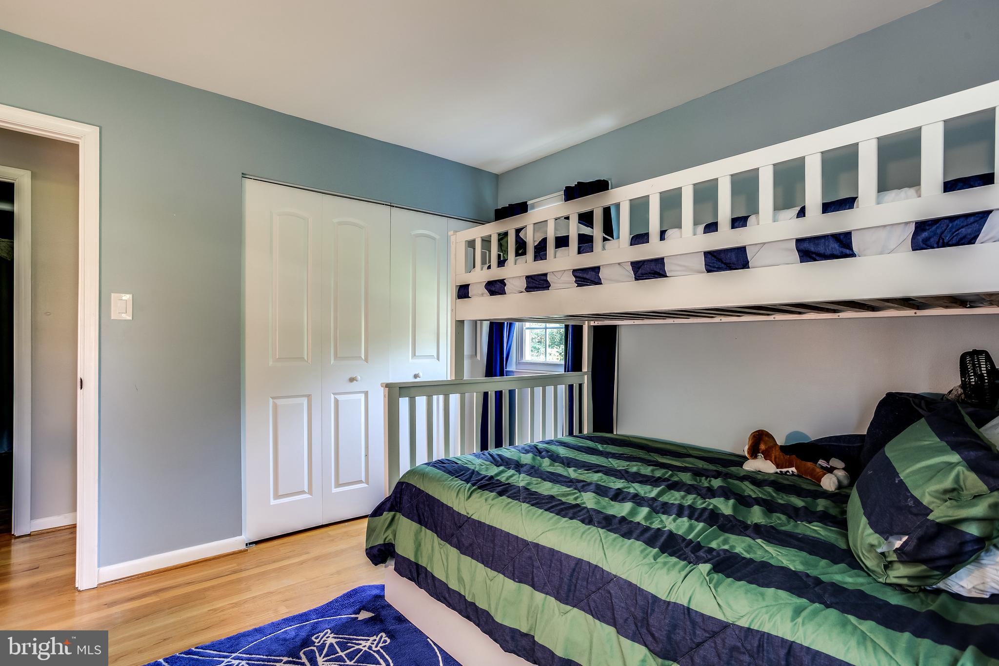 121 Hillside Road Baltimore, MD 21228 - Photo 22 of 37 Bedroom 3