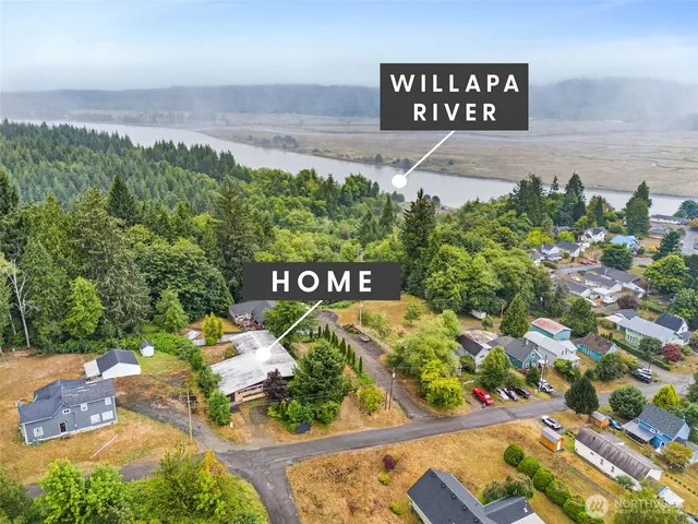 $425,000 | 431 B Street, South Bend, WA 98586