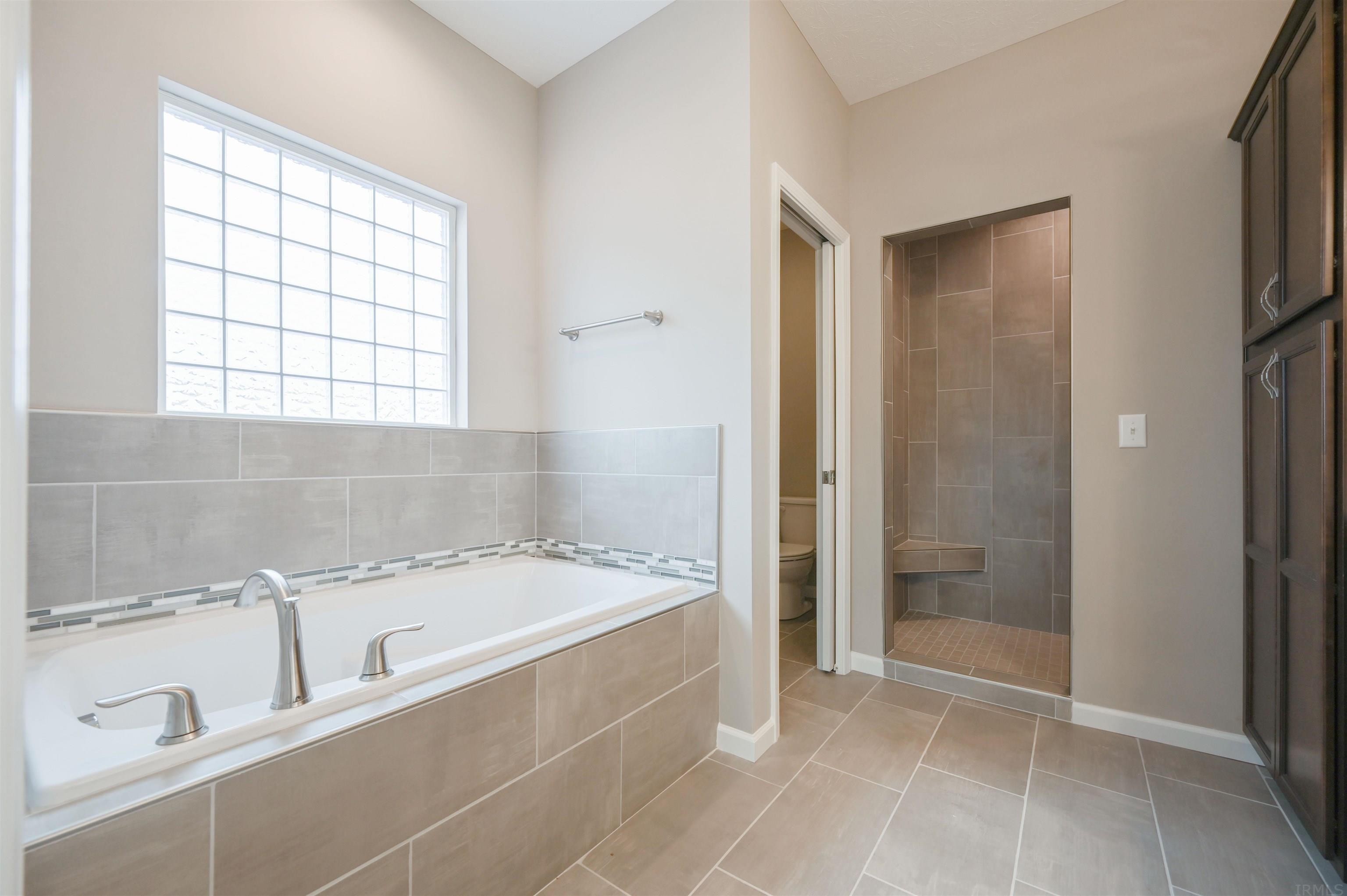 2078 Maple Leaf Drive Kokomo, IN 46902 - Photo 16 of 20