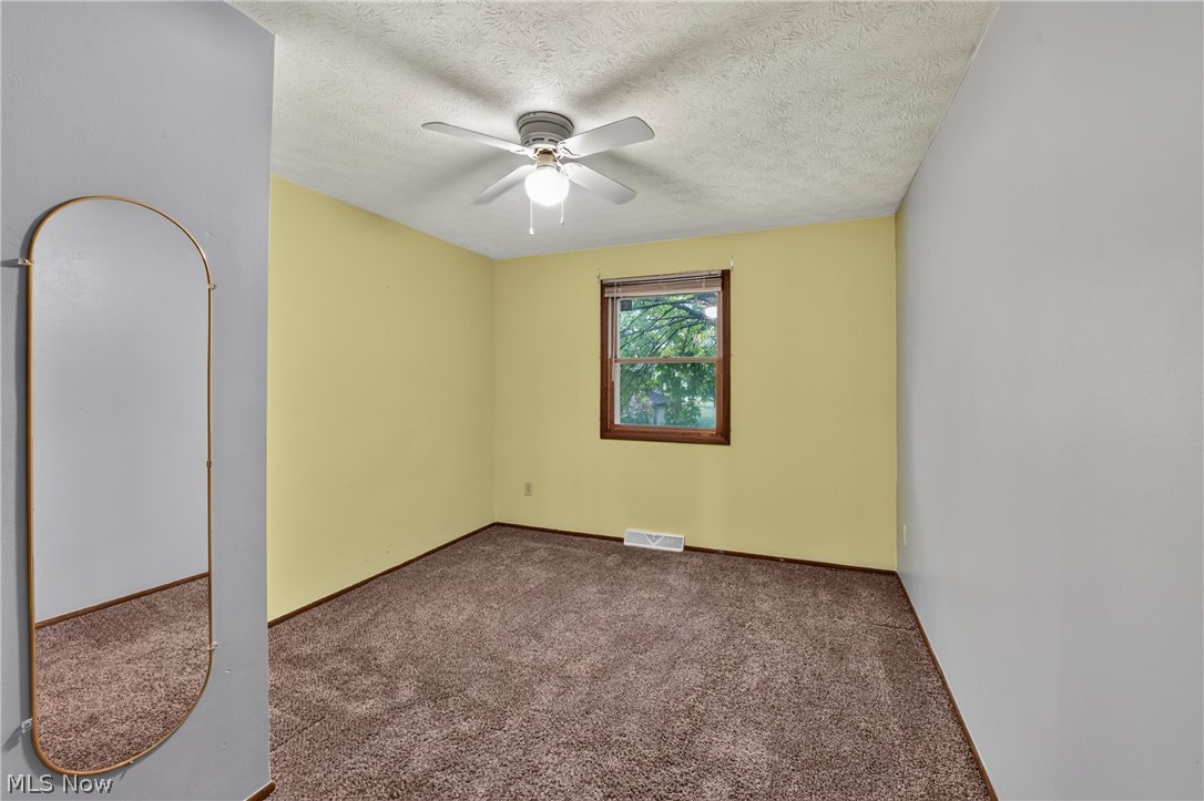 180 Ridgewood Road Wadsworth, OH 44281 - Photo 23 of 43 Gallery Image 23