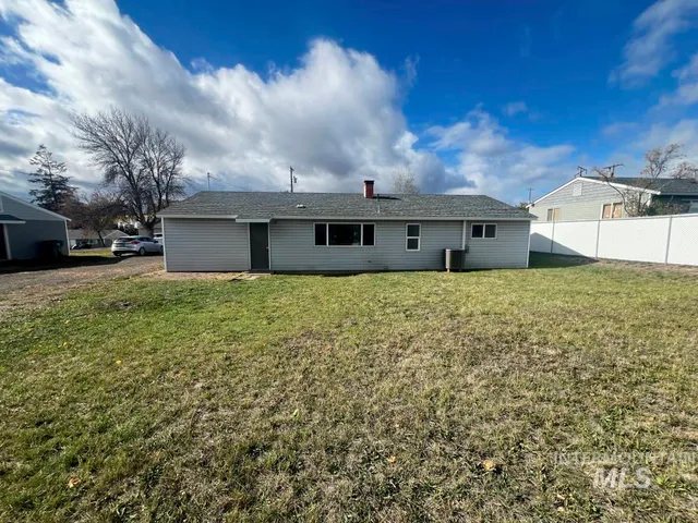 $209,500 | 6 Ironwood Drive, Cottonwood, ID 83522