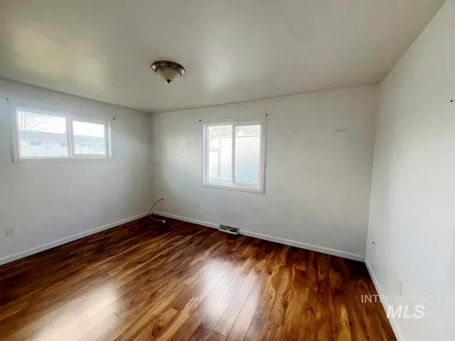 $209,500 | 6 Ironwood Drive, Cottonwood, ID 83522