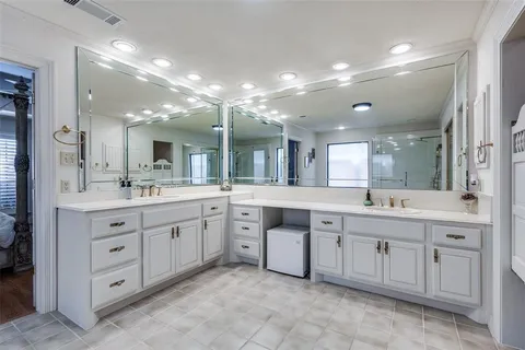 $799,500 | 5820 Sky Park Drive, Plano, TX 75093