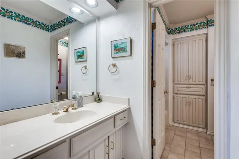 $799,500 | 5820 Sky Park Drive, Plano, TX 75093
