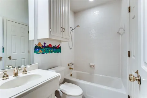 $799,500 | 5820 Sky Park Drive, Plano, TX 75093