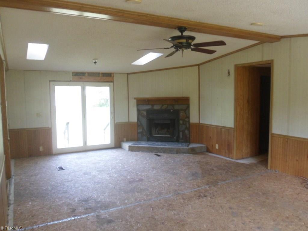 474 Simerson Road Lexington, NC 27295 - Photo 2 of 10 Gallery Image 2