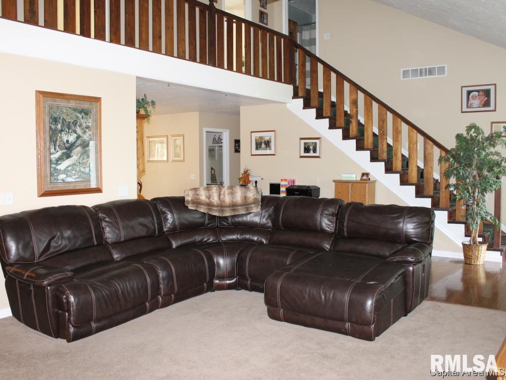 12850 Union School Road Auburn, IL 62615 - Photo 7 of 27 Gallery Image 7