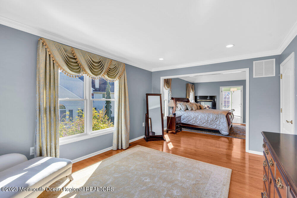 24 Gallant Fox Road Tinton Falls, NJ 07724 - Photo 42 of 94 Primary Suite