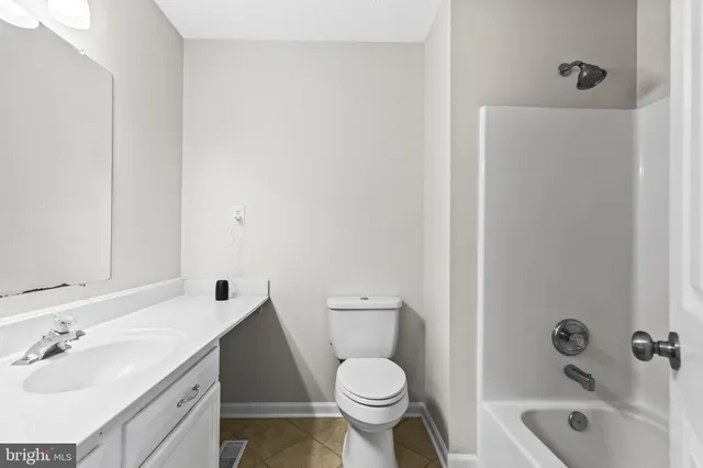 $445,000 | 35587 Golf Course Drive, Mechanicsville, MD 20659