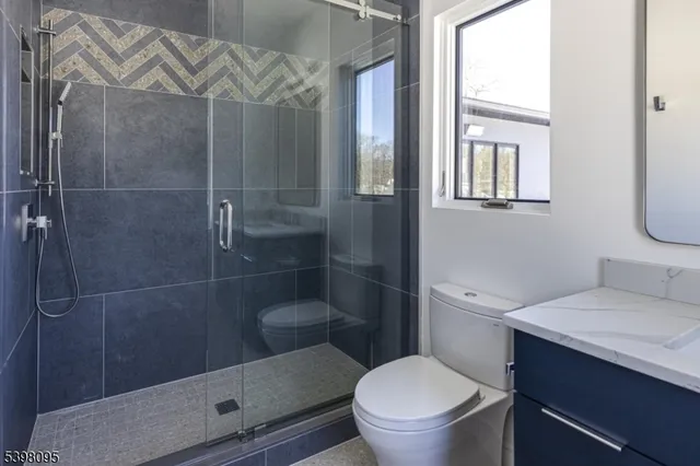 $2,580,000 | 1 Juniper Pointe Trail, Dunellen, NJ 08812