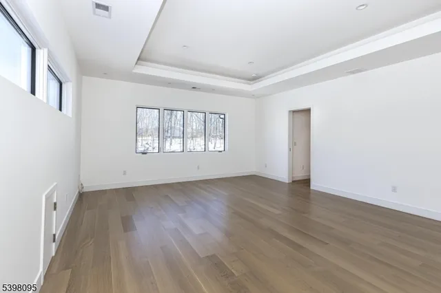 $2,580,000 | 1 Juniper Pointe Trail, Dunellen, NJ 08812