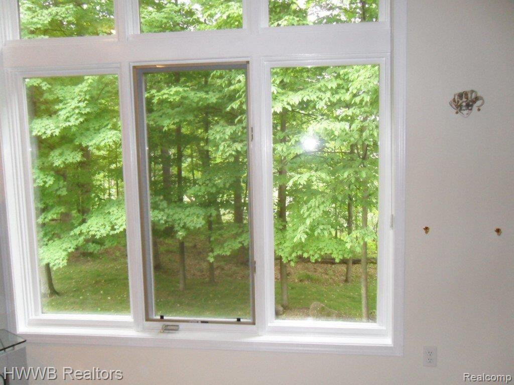 1745 Apple Ridge Court Rochester, MI 48306 - Photo 14 of 25 13-VIEWS!!