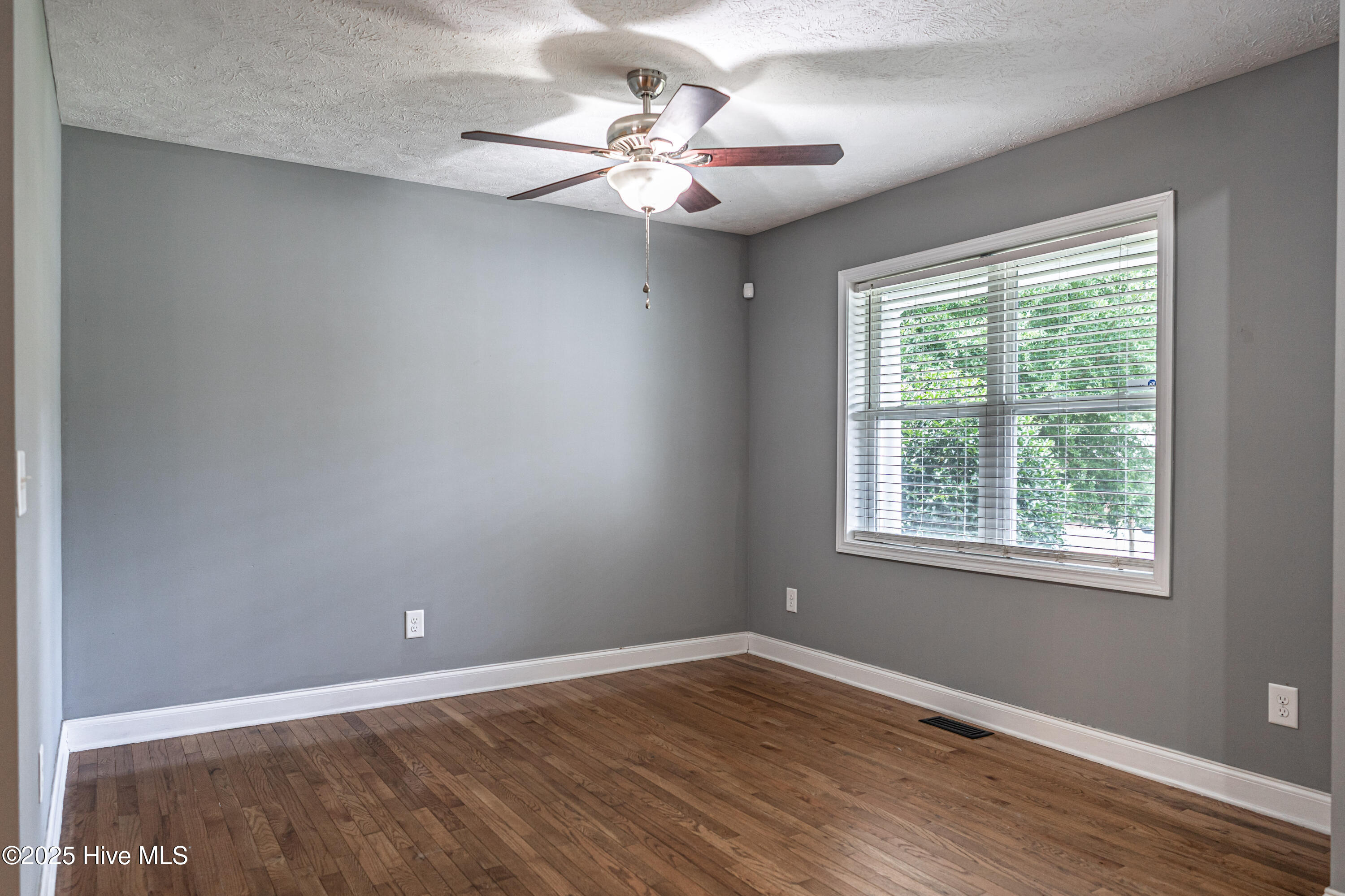 2255 Longleaf Drive Southwest Pinehurst, NC 28374 - Photo 6 of 50 DSC01387