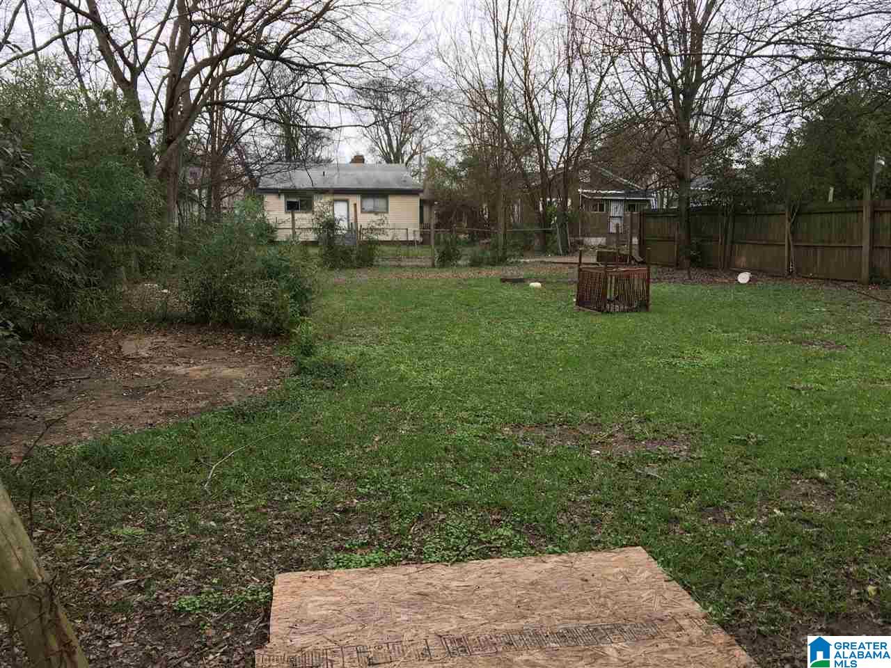 609 27th Street Southwest Birmingham, AL 35211 - Photo 2 of 13