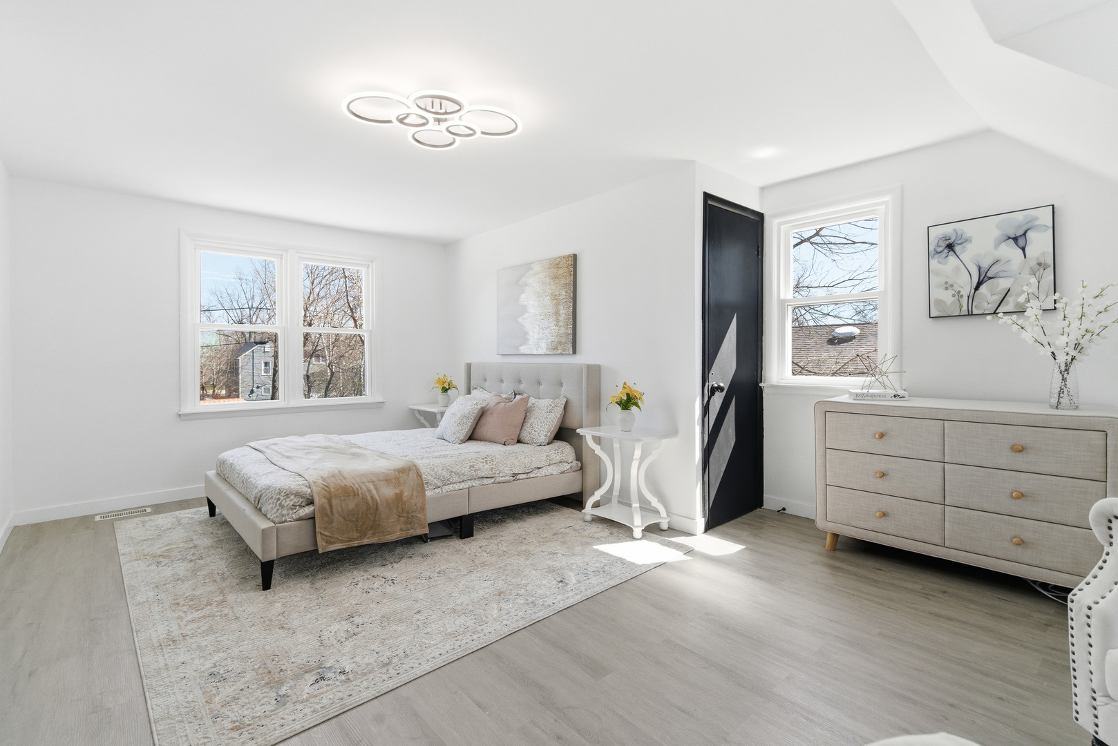 7545 Beloit Avenue Bridgeview, IL 60455 - Photo 10 of 31 a spacious bedroom with a bed and a window