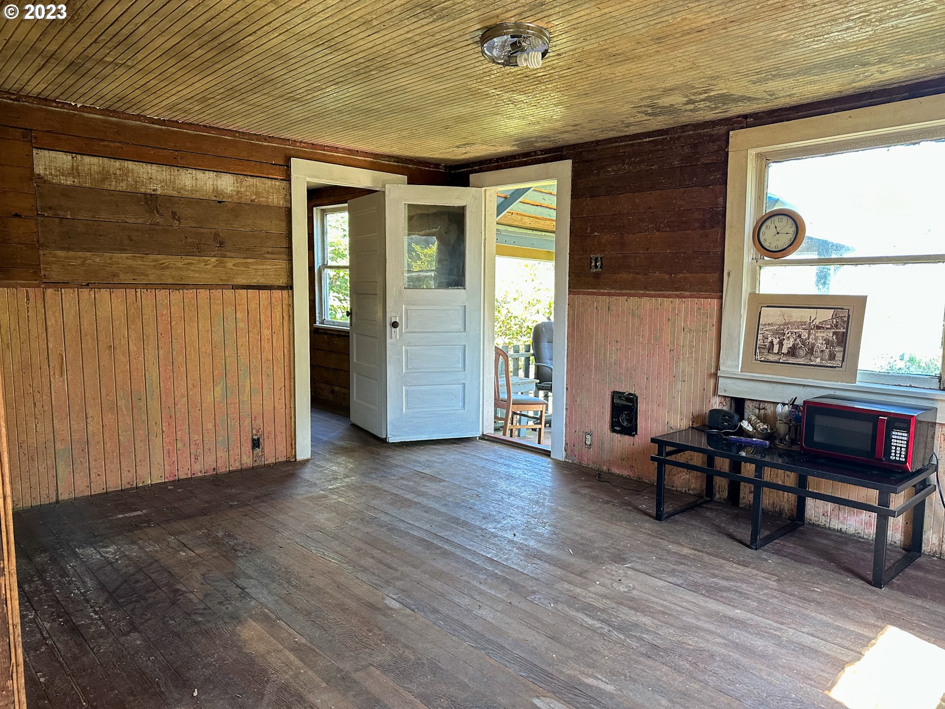 39714 Burnside Loop Astoria, OR 97103 - Photo 3 of 18 Gallery Image 3