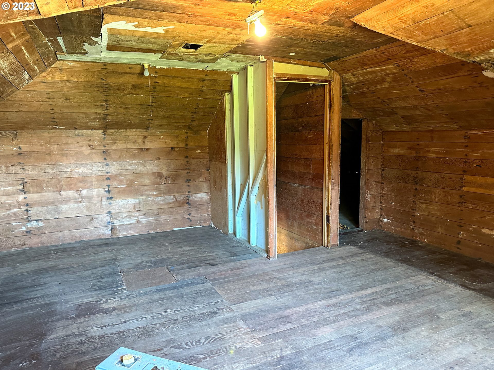 39714 Burnside Loop Astoria, OR 97103 - Photo 10 of 18 Gallery Image 10