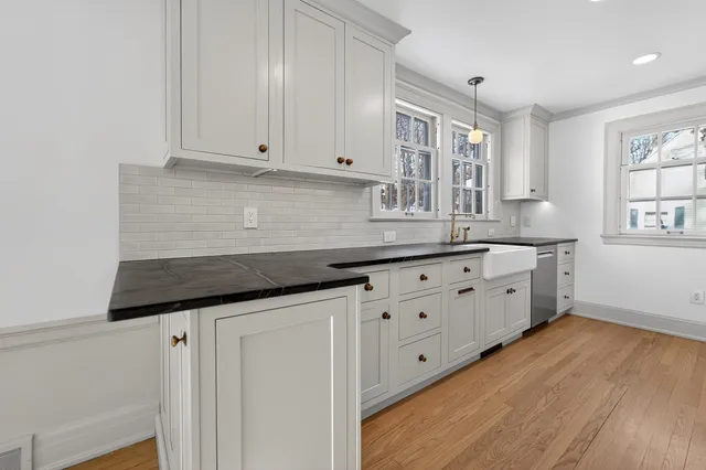 $1,300,000 | 1226 Sweetbriar Road, Madison, WI 53705