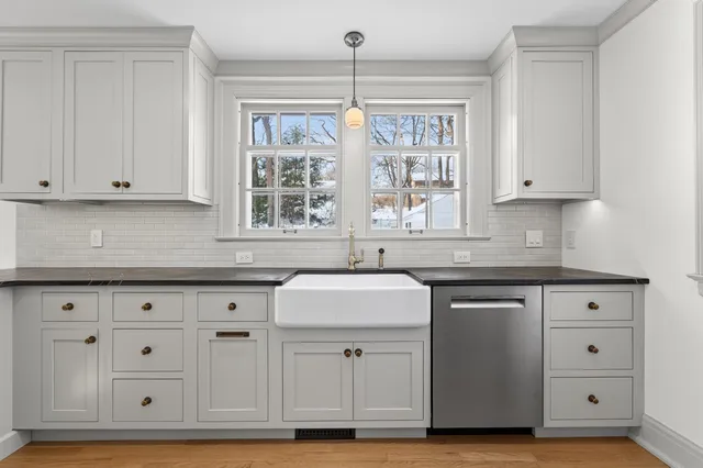 $1,300,000 | 1226 Sweetbriar Road, Madison, WI 53705