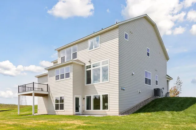 $1,200,000 | 5760 Freeland Court North, Hugo, MN 55038