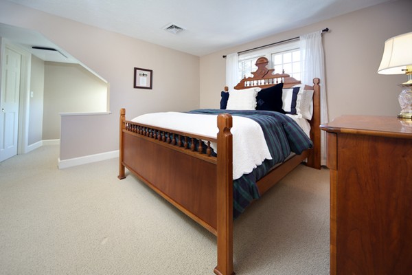 787 First Parish Road Scituate, MA 02066 - Photo 10 of 19 Gallery Image 10