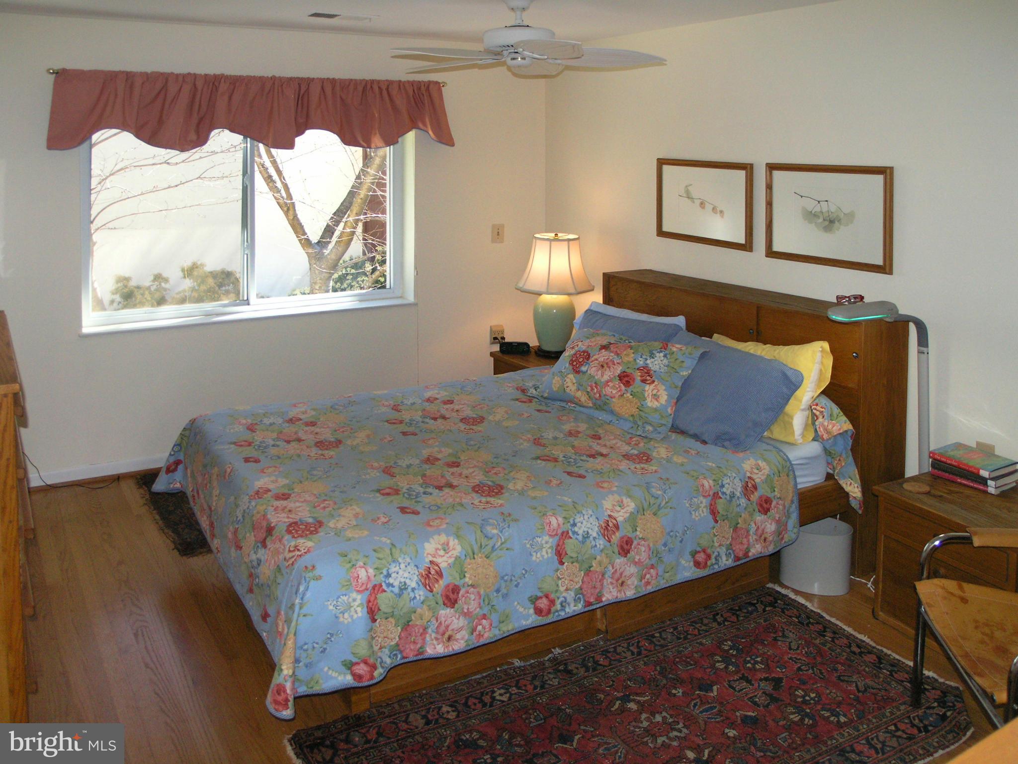 1619 Inlet Court Reston, VA 20190 - Photo 14 of 30 Bedroom (Master)