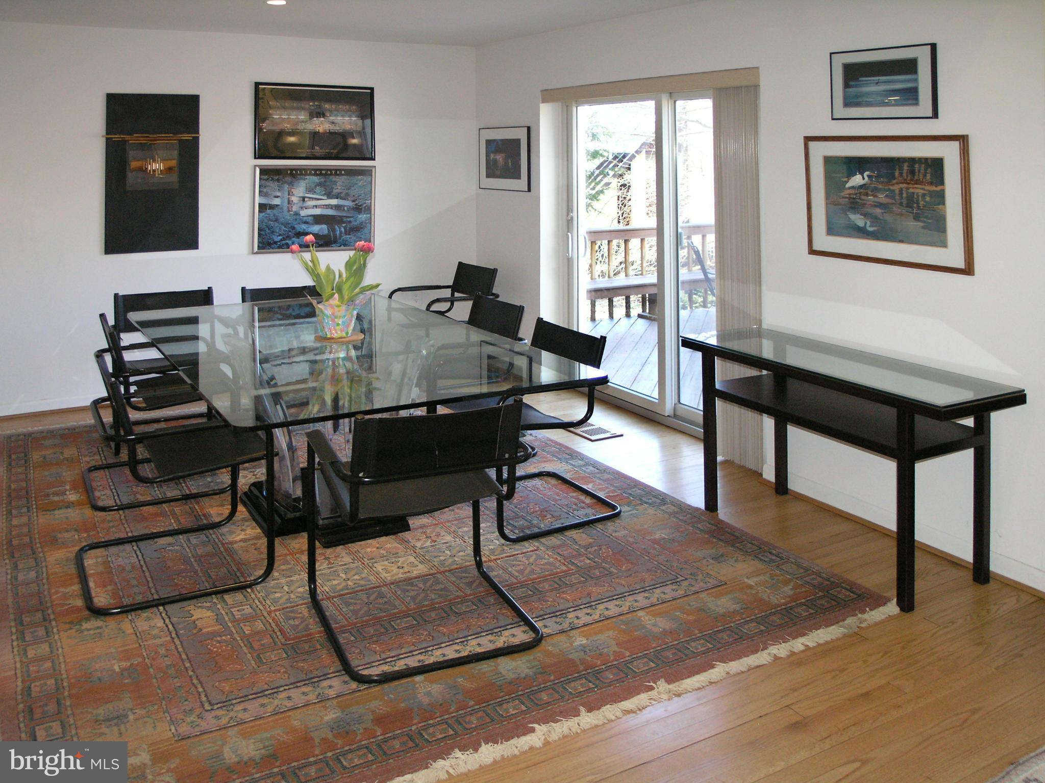 1619 Inlet Court Reston, VA 20190 - Photo 7 of 30 Dining Room