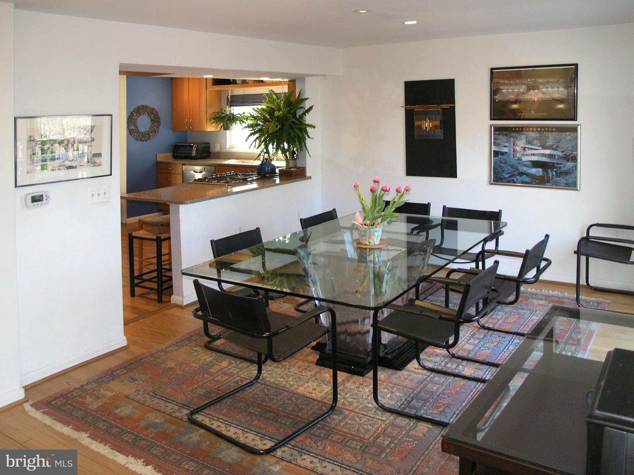 1619 Inlet Court Reston, VA 20190 - Photo 8 of 30 Dining Room