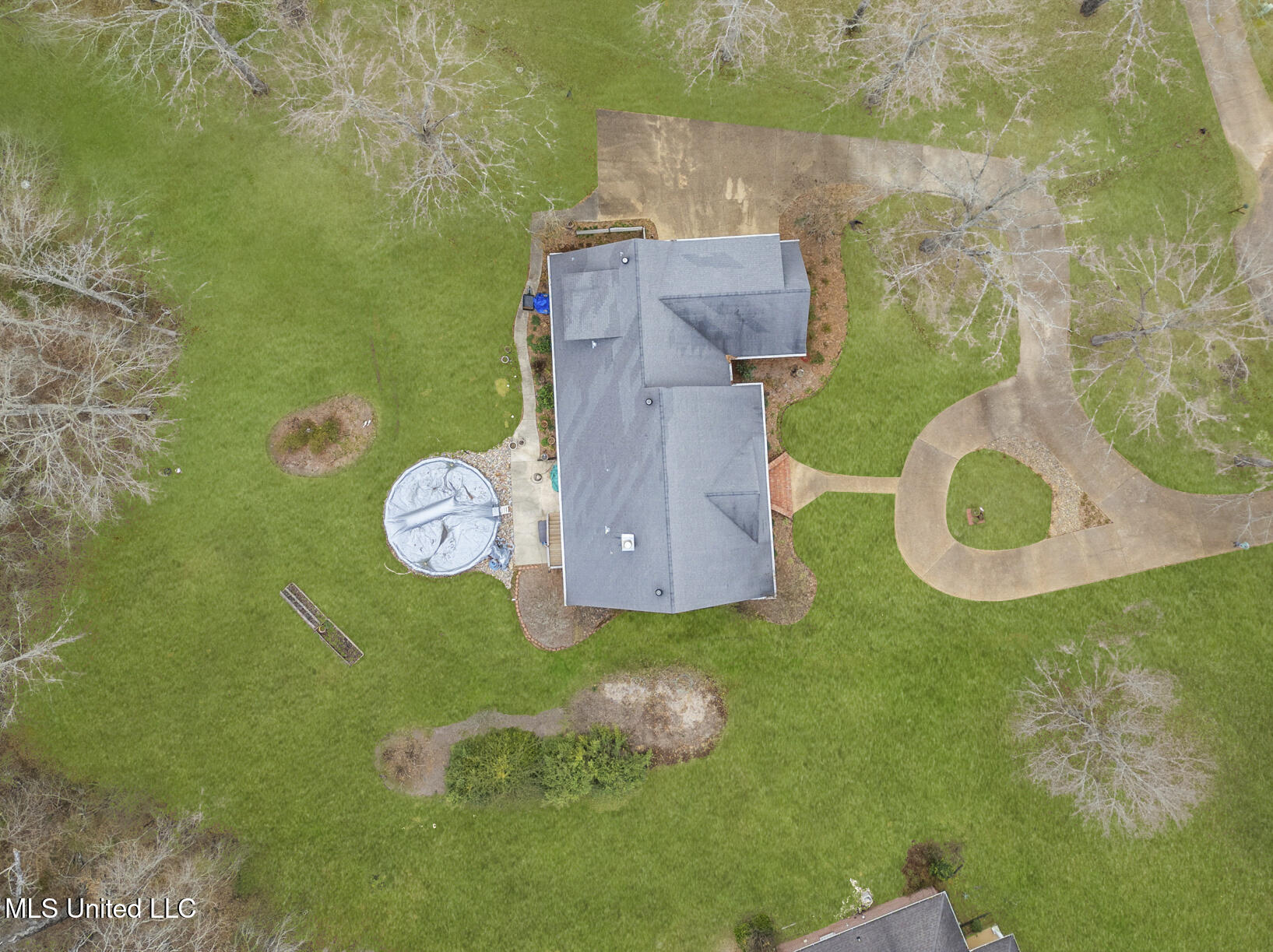 4 Greenhead Lane Raymond, MS 39154 - Photo 57 of 57 4 greenhead green grass-1