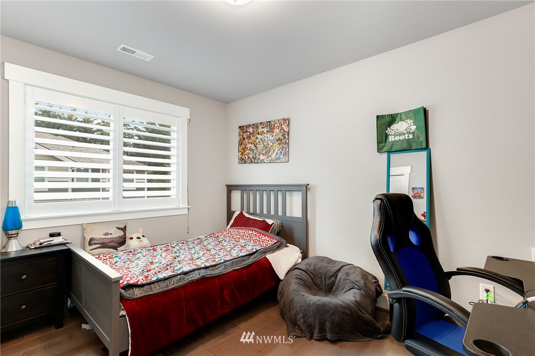 3950 Northeast 24th Street Renton, WA 98056 - Photo 21 of 25