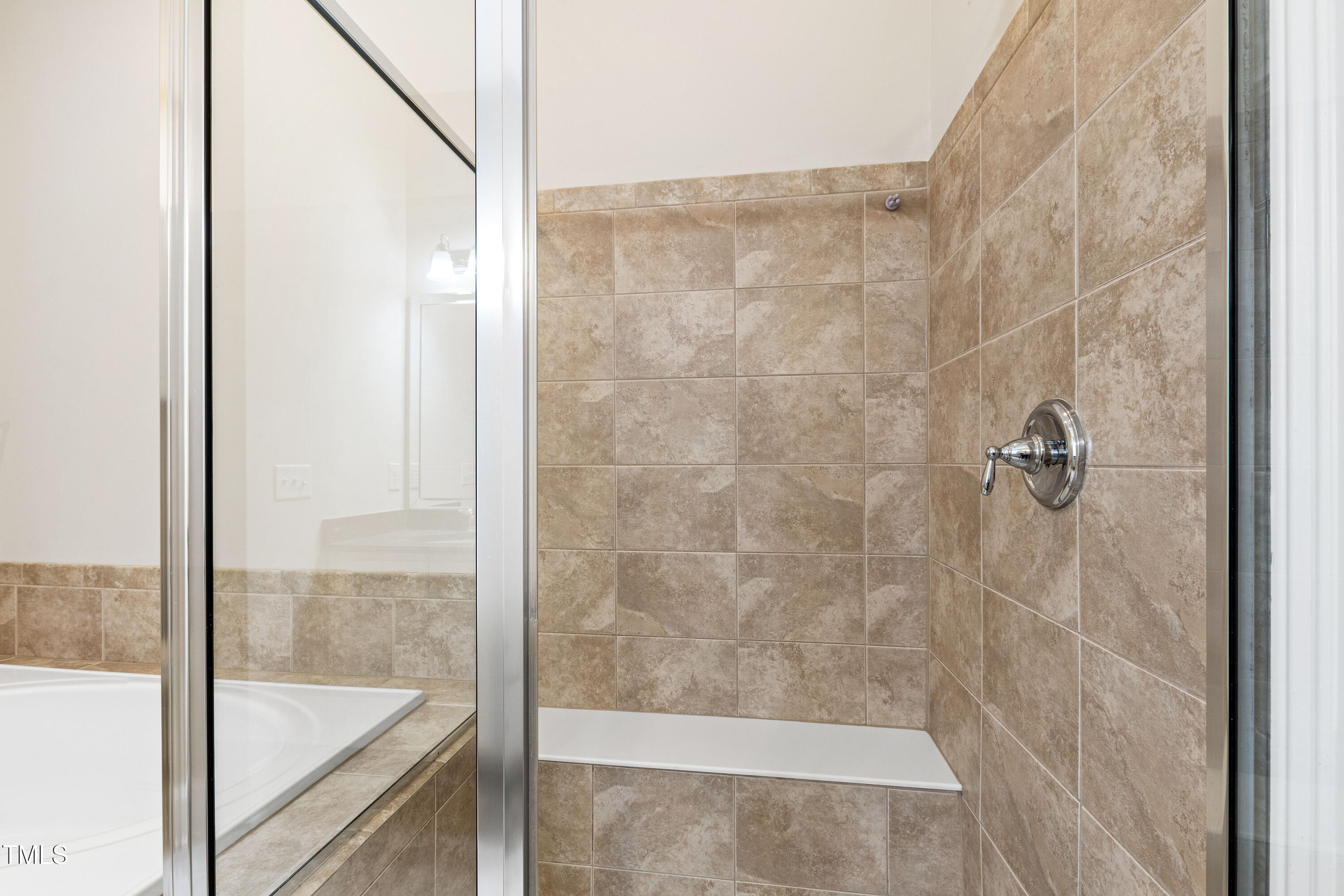 525 Fallon Grove Way Raleigh, NC 27608 - Photo 30 of 49 Fallon (33)