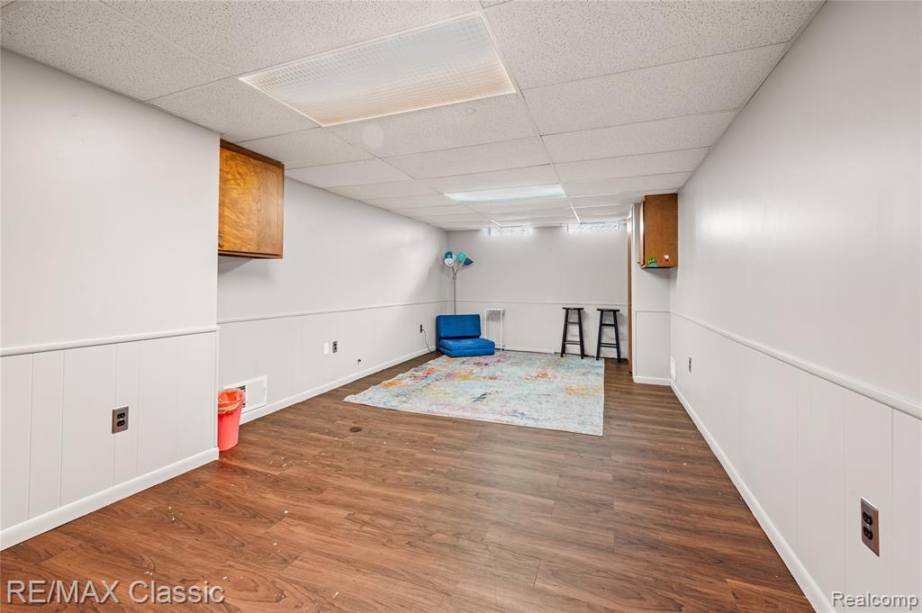 38540 Five Mile Road Livonia, MI 48154 - Photo 23 of 31 Gallery Image 23