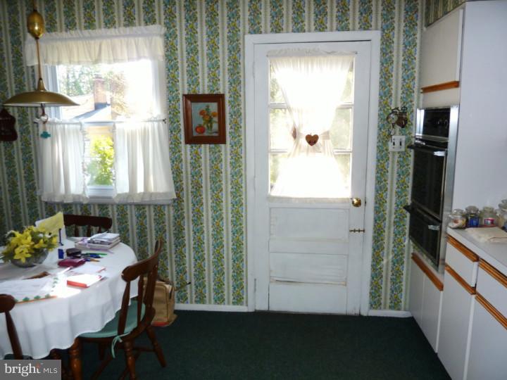 2 Ridgewood Circle Haddonfield, NJ 08033 - Photo 6 of 11 Kitchen