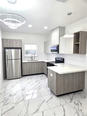 $1,100 | 3201 Magdalena Street, Unit 2, Mission, TX 78573