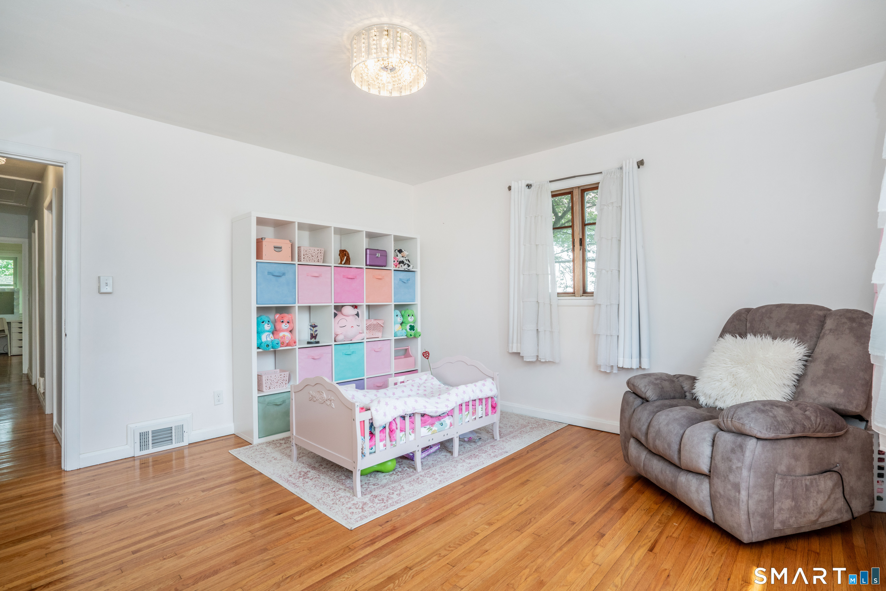 769 Ridge Road Wethersfield, CT 06109 - Photo 19 of 40