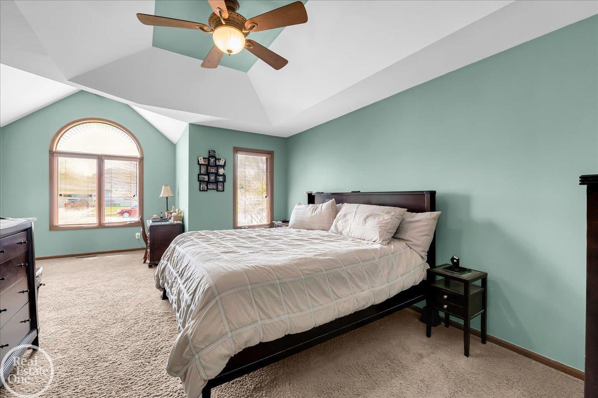 34521 Blue Spruce Road New Baltimore, MI 48047 - Photo 16 of 41 Gallery Image 16