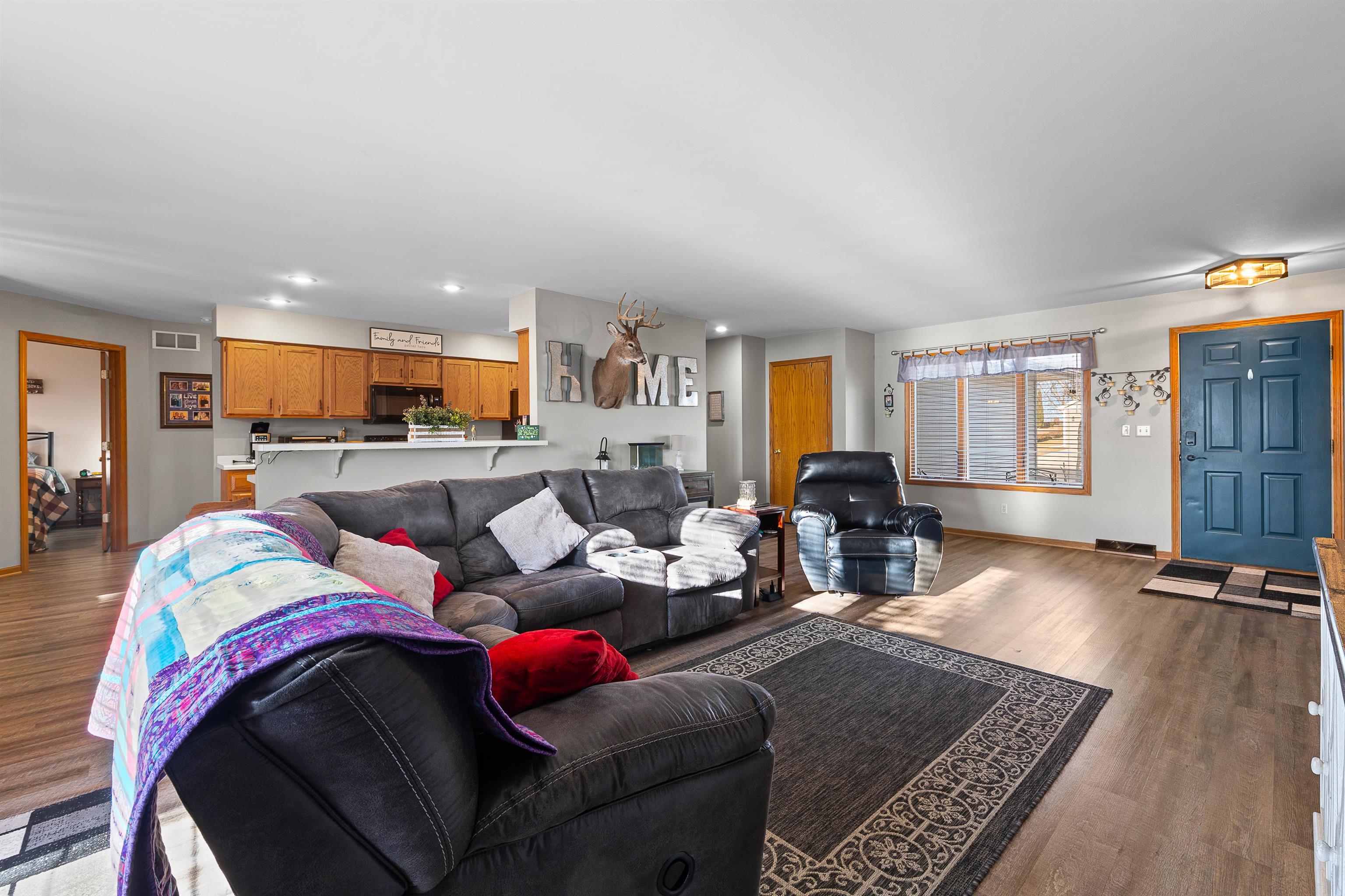 210 Forest Street Fox Lake, WI 53933 - Photo 3 of 32