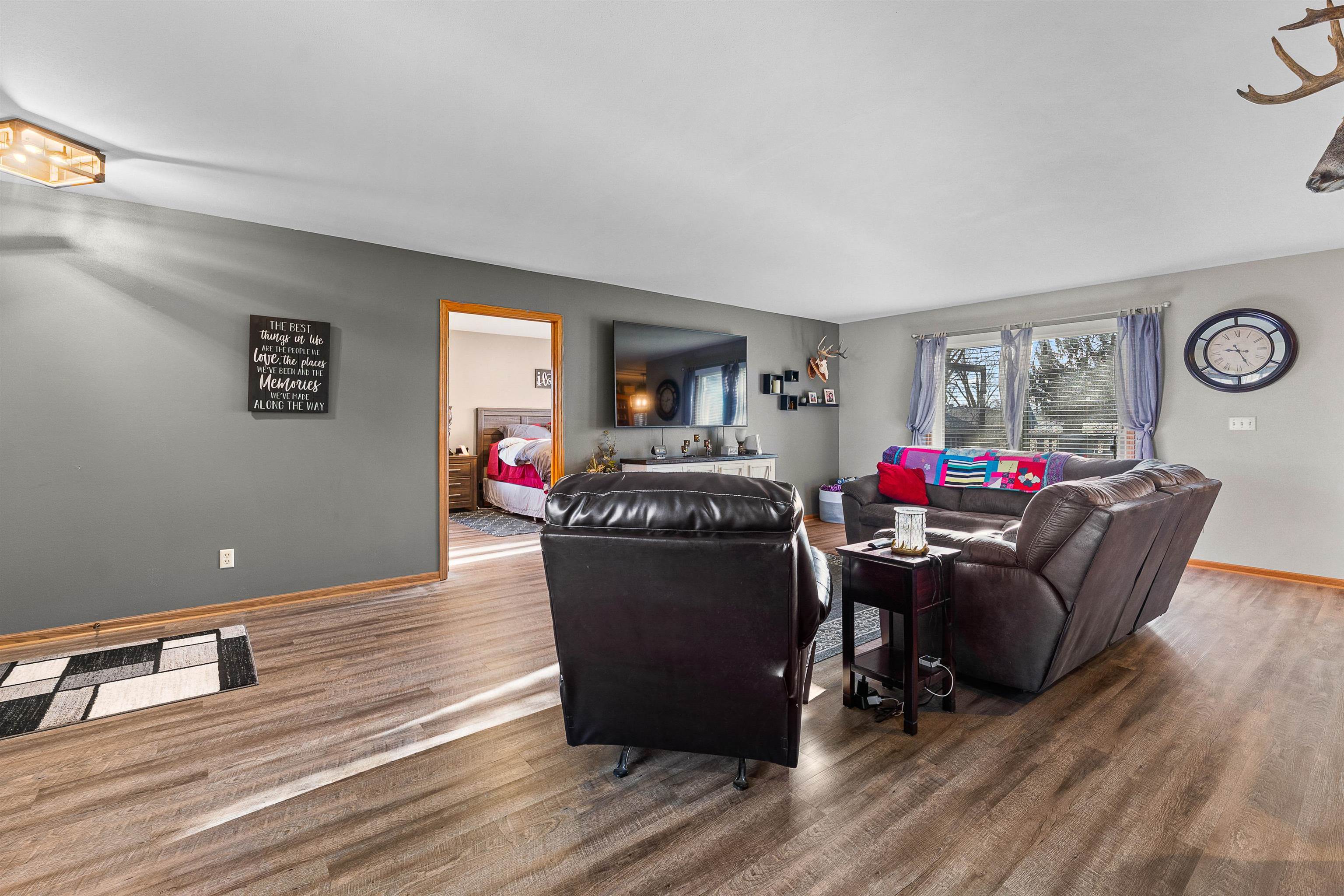 210 Forest Street Fox Lake, WI 53933 - Photo 4 of 32