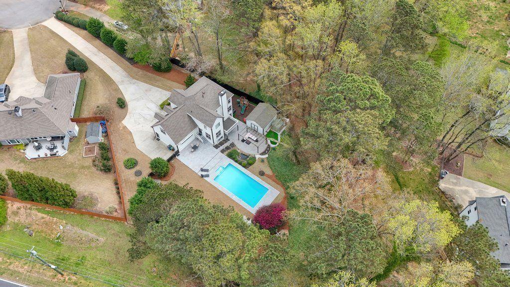 4110 Providence Square Alpharetta, GA 30009 - Photo 70 of 73 a view of yard