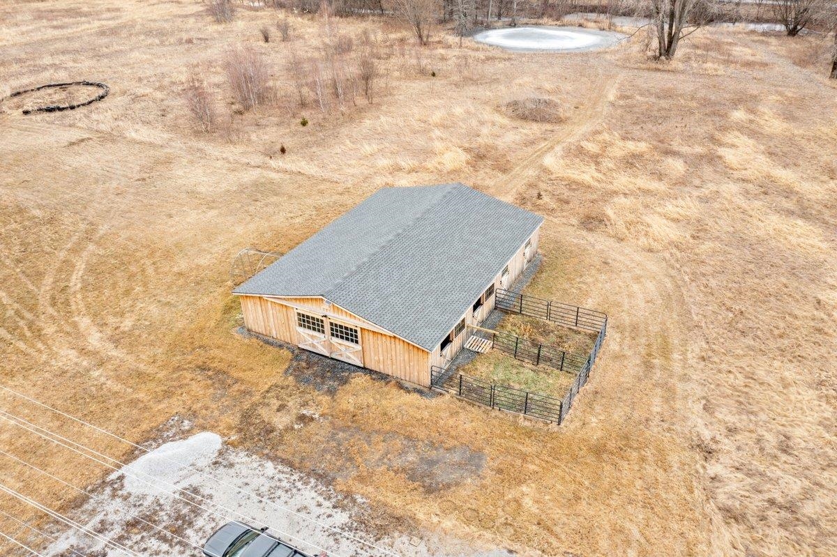 95 Center Bay Road Alburgh, VT 05440 - Photo 4 of 40