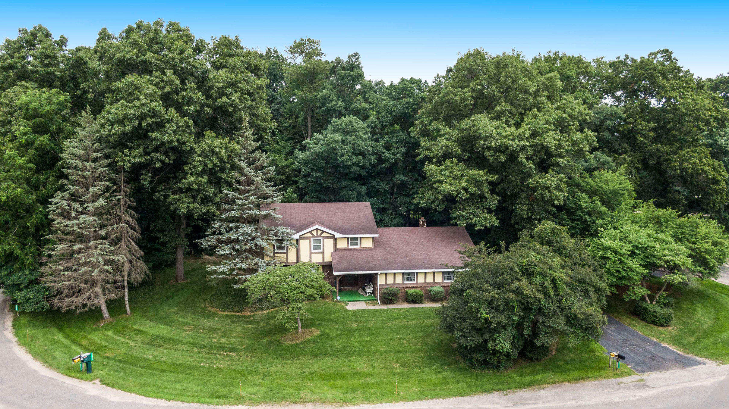 56620 Brave Drive Three Rivers, MI 49093 - Photo 38 of 40 DJI_0571